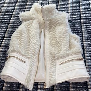 Ci Sono Faux Fur Vest